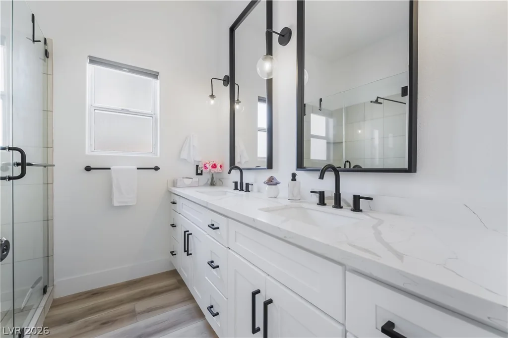 10805 Clarion, Las Vegas, NV 89134