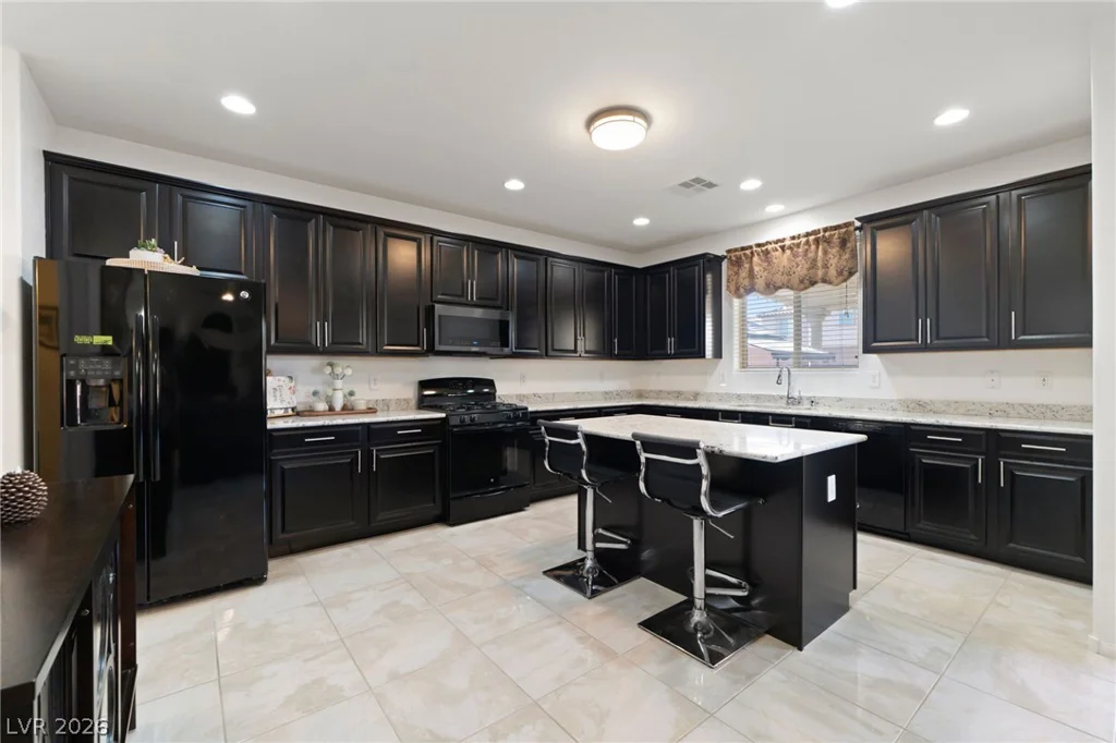 10760 Centerville Bay, Las Vegas, NV 89179