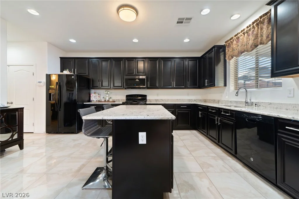 10760 Centerville Bay, Las Vegas, NV 89179