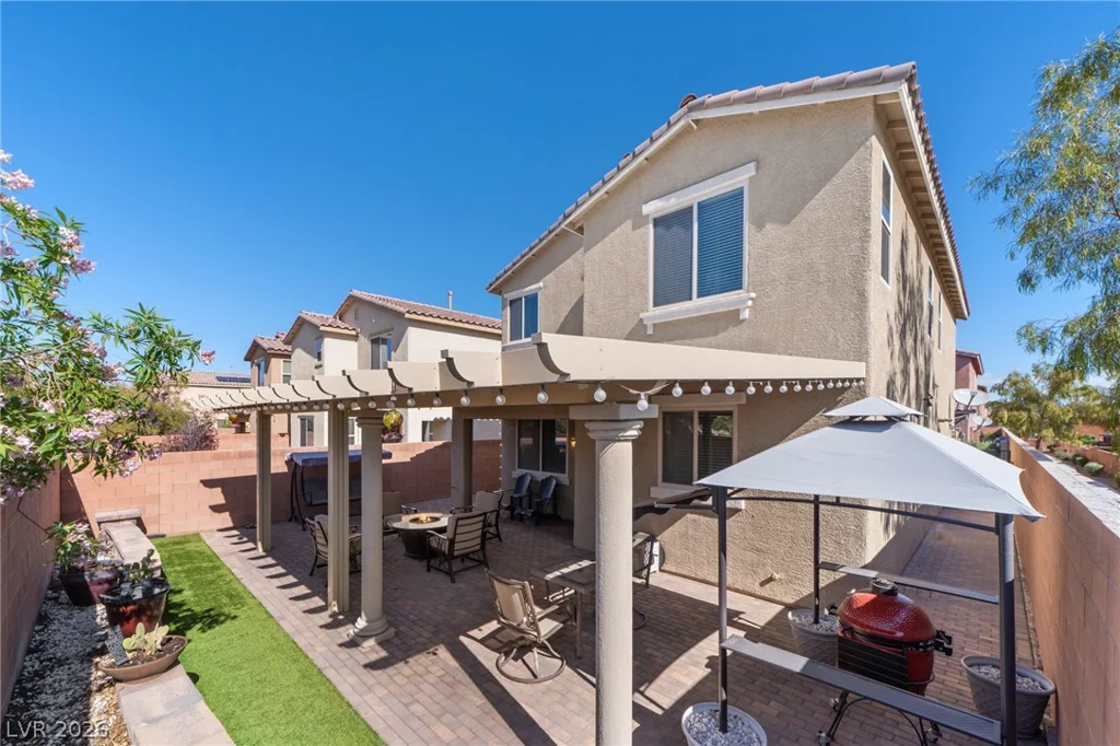10760 Centerville Bay, Las Vegas, NV 89179