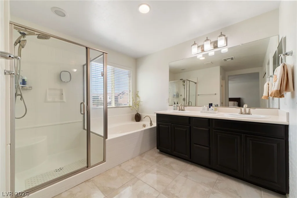 10760 Centerville Bay, Las Vegas, NV 89179