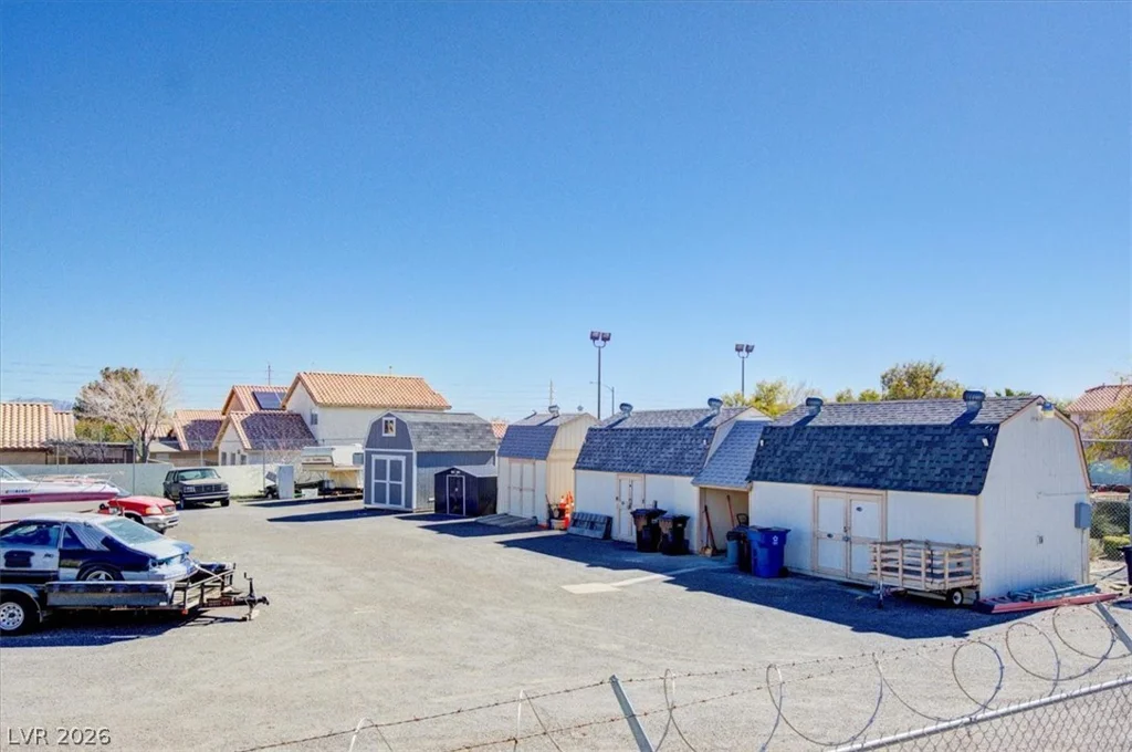 5620 Roseridge, Las Vegas, NV 89107