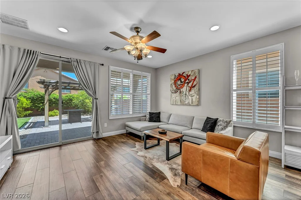 10982 Great Sioux, Las Vegas, NV 89179