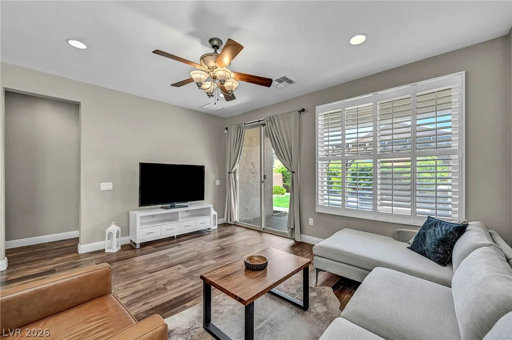 10982 Great Sioux, Las Vegas, NV 89179