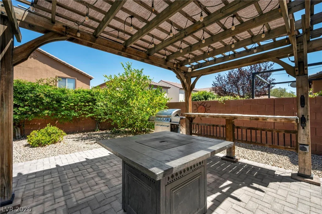 10982 Great Sioux, Las Vegas, NV 89179