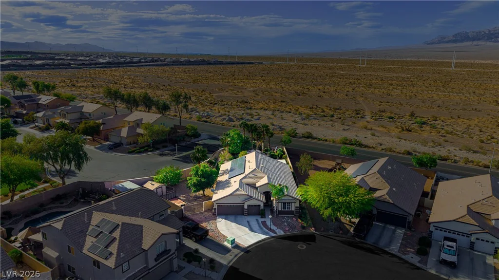 8932 Mannix, Las Vegas, NV 89143