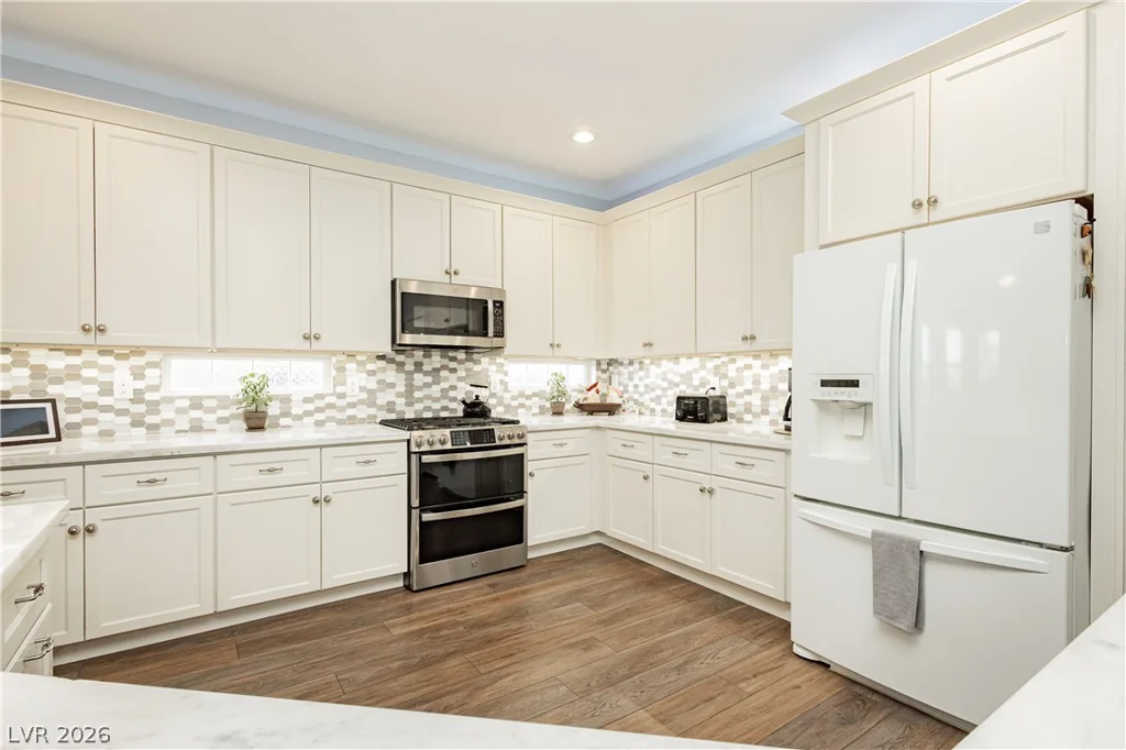 8932 Mannix, Las Vegas, NV 89143