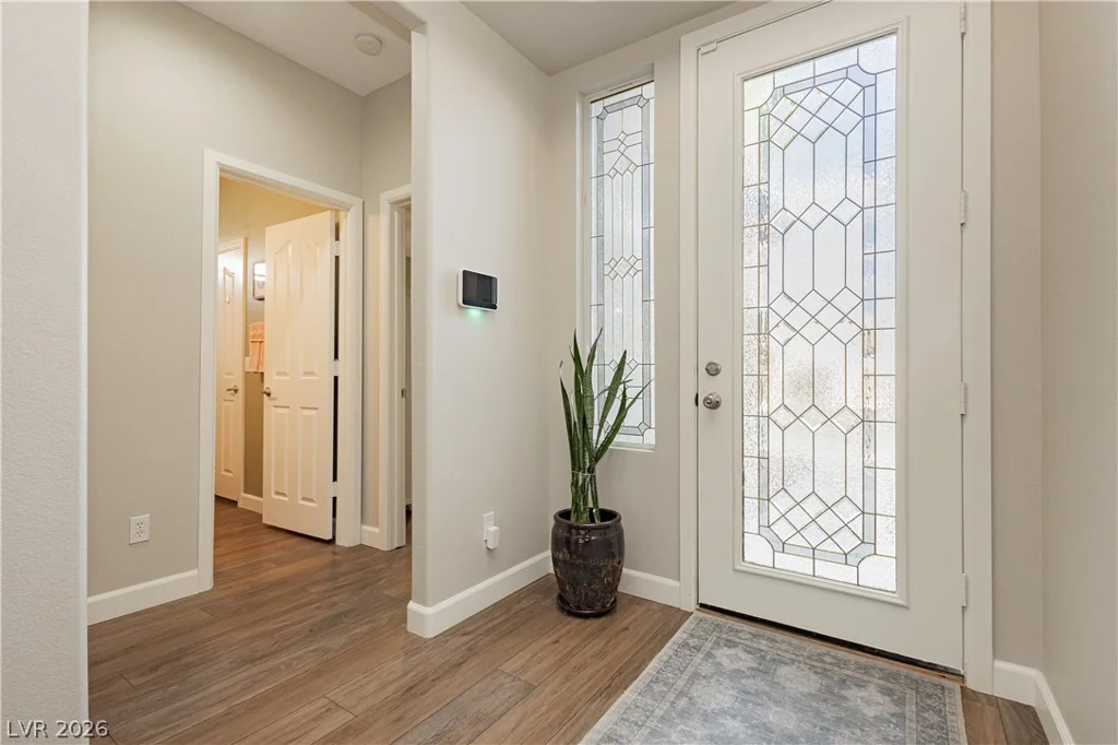 8932 Mannix, Las Vegas, NV 89143