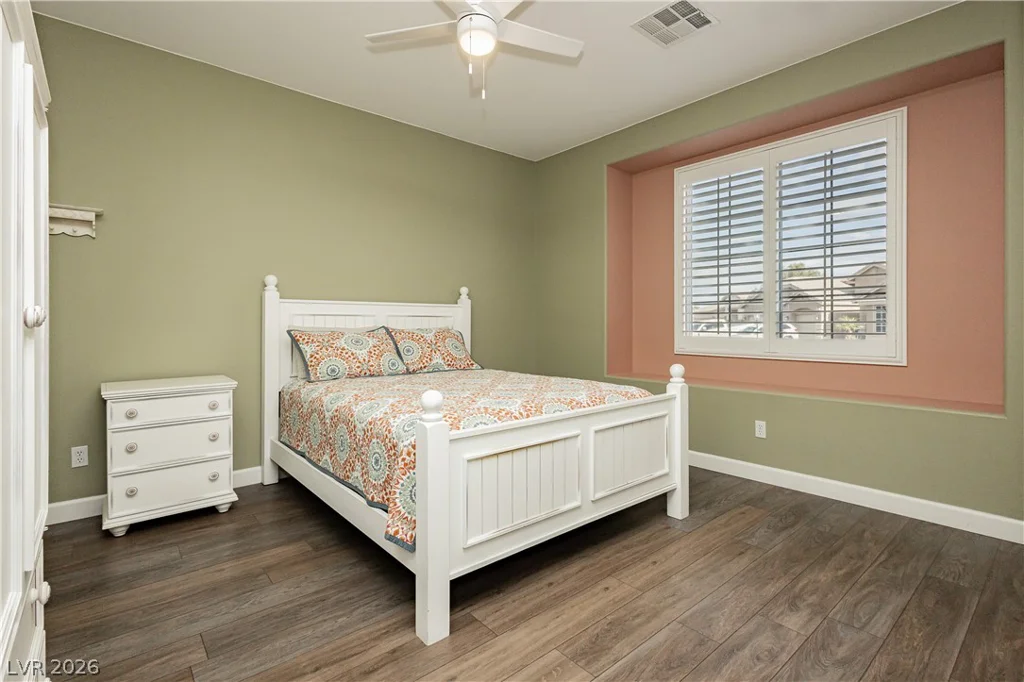 8932 Mannix, Las Vegas, NV 89143