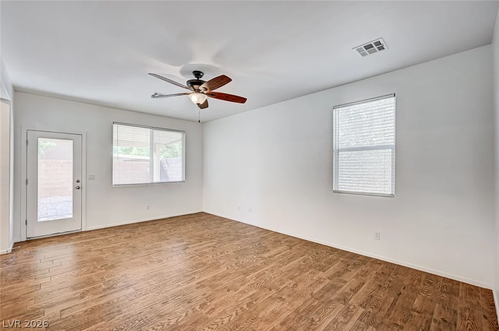 10837 Hunters Green, Las Vegas, NV 89166