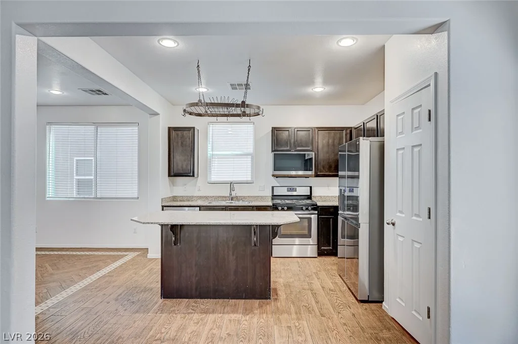 10837 Hunters Green, Las Vegas, NV 89166