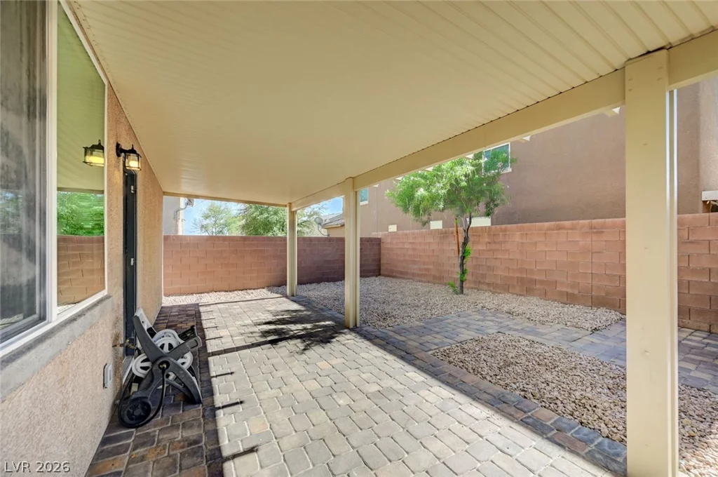 10837 Hunters Green, Las Vegas, NV 89166