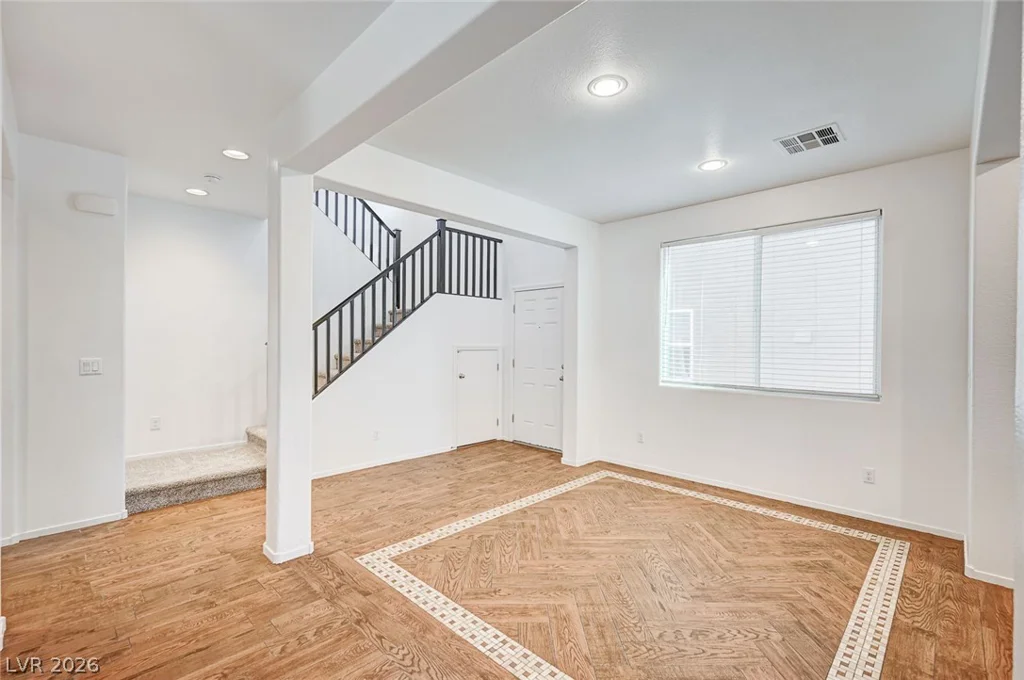 10837 Hunters Green, Las Vegas, NV 89166