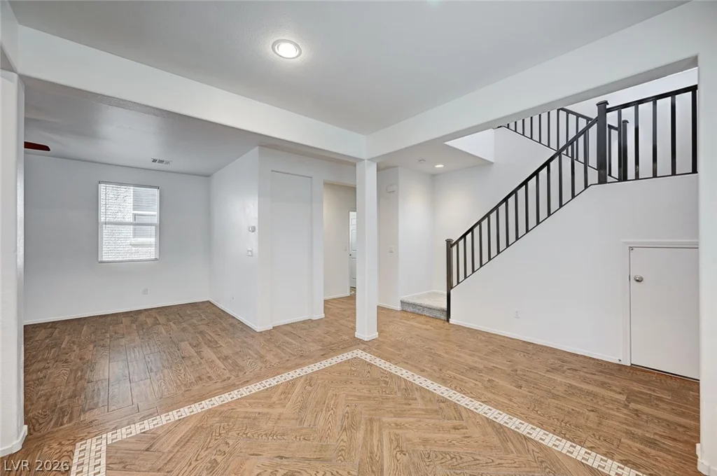 10837 Hunters Green, Las Vegas, NV 89166