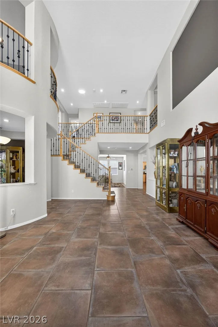 7704 Mesa Verde, Las Vegas, NV 89113