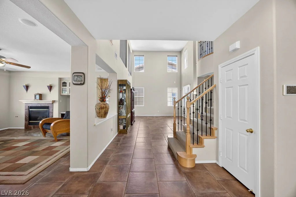 7704 Mesa Verde, Las Vegas, NV 89113