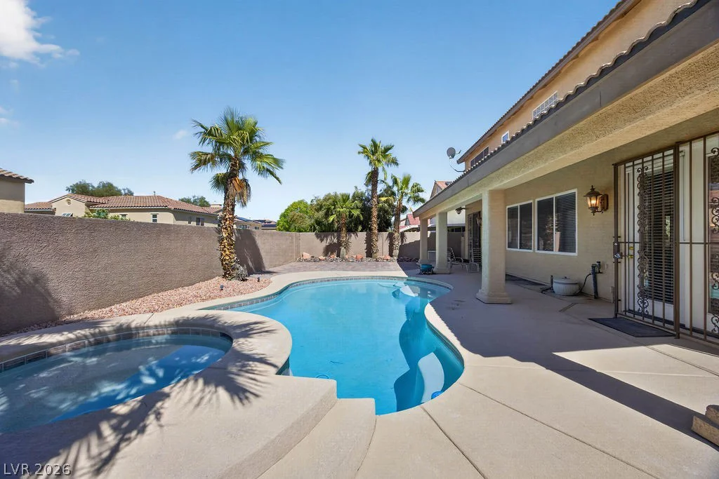 7704 Mesa Verde, Las Vegas, NV 89113