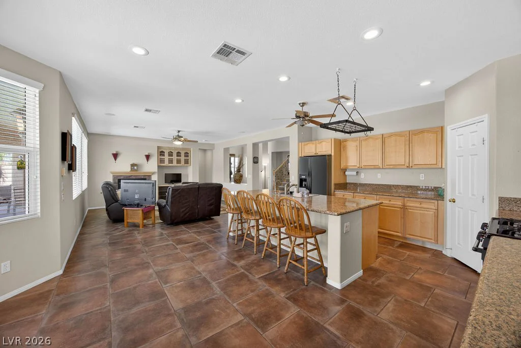 7704 Mesa Verde, Las Vegas, NV 89113
