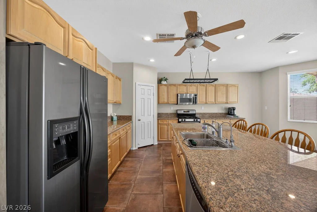 7704 Mesa Verde, Las Vegas, NV 89113