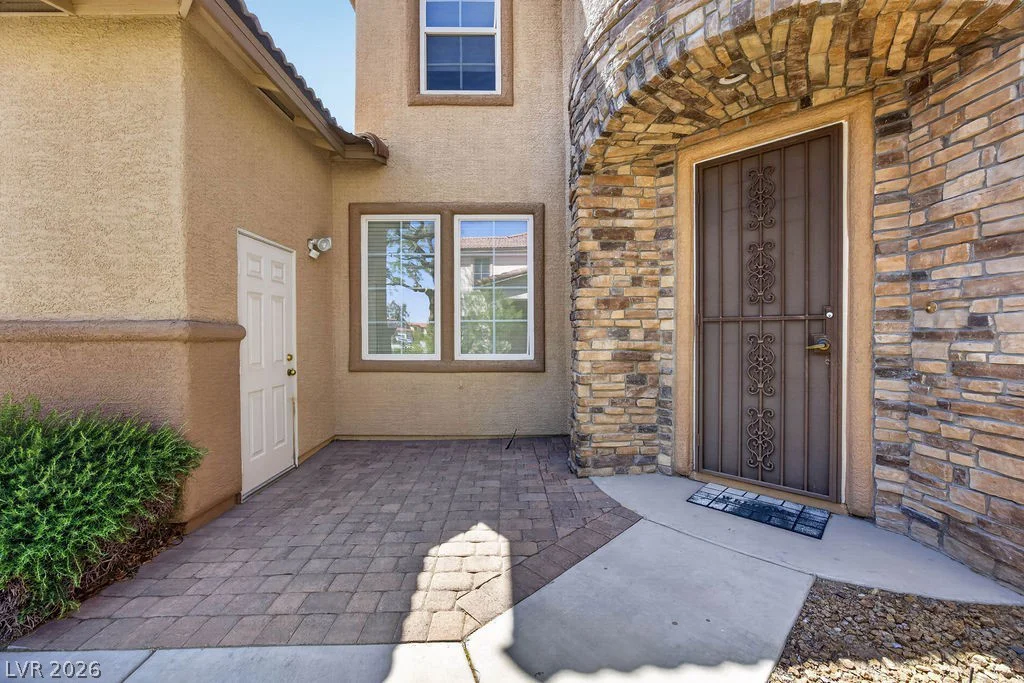 7704 Mesa Verde, Las Vegas, NV 89113