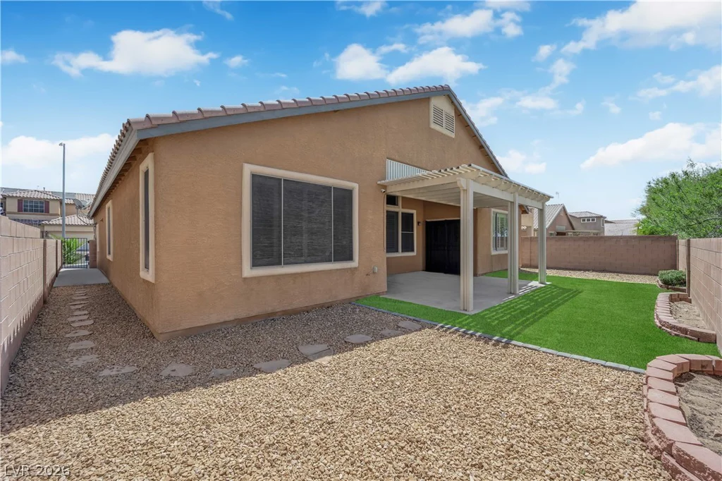 6129 Watermelon, North Las Vegas, NV 89081