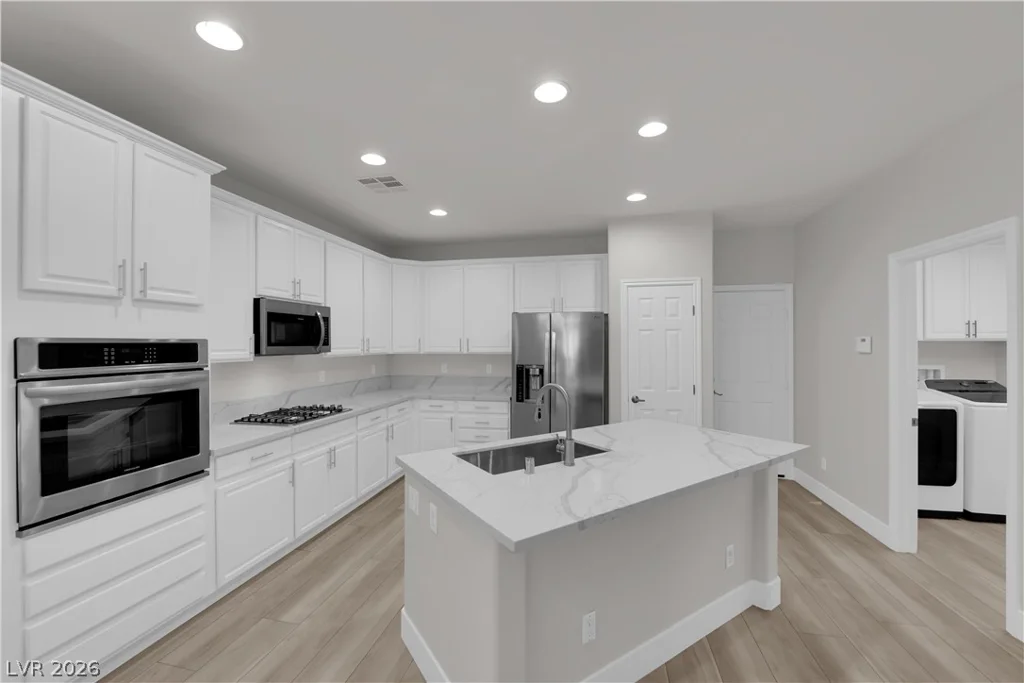 6129 Watermelon, North Las Vegas, NV 89081