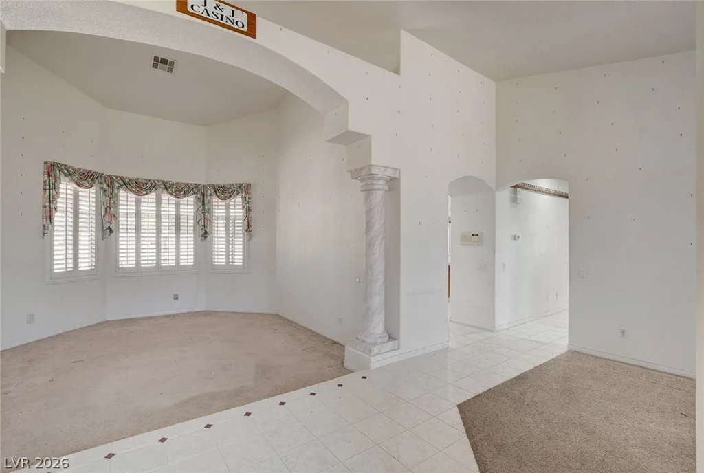 223 Chestnut Ridge, Henderson, NV 89012
