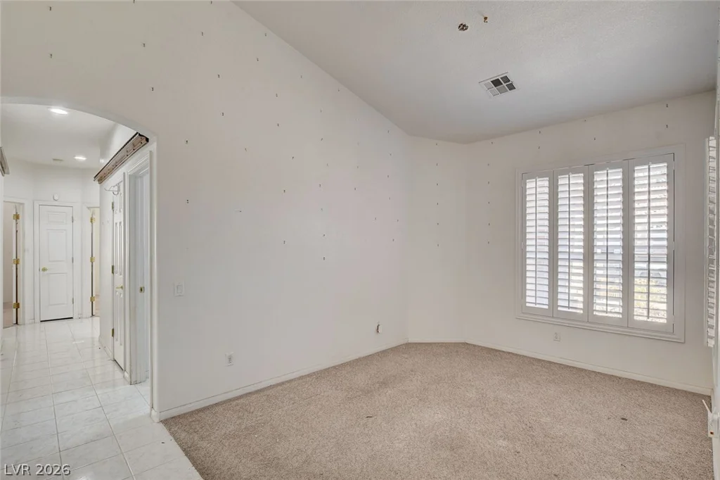 223 Chestnut Ridge, Henderson, NV 89012
