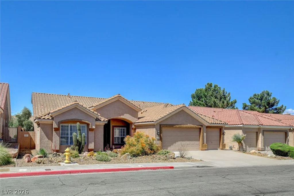 223 Chestnut Ridge, Henderson, NV 89012