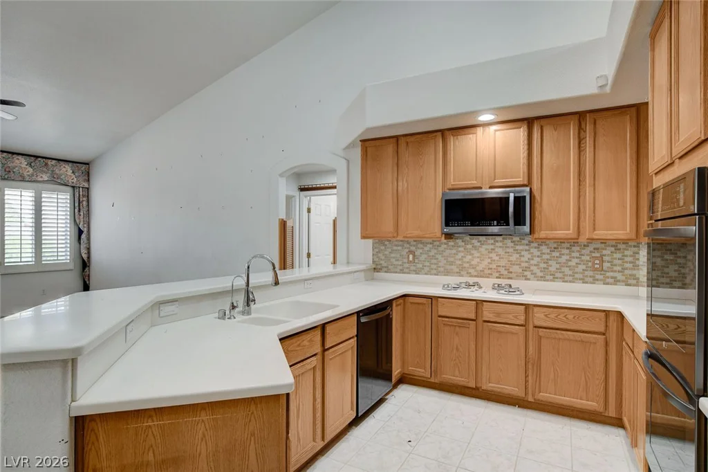 223 Chestnut Ridge, Henderson, NV 89012