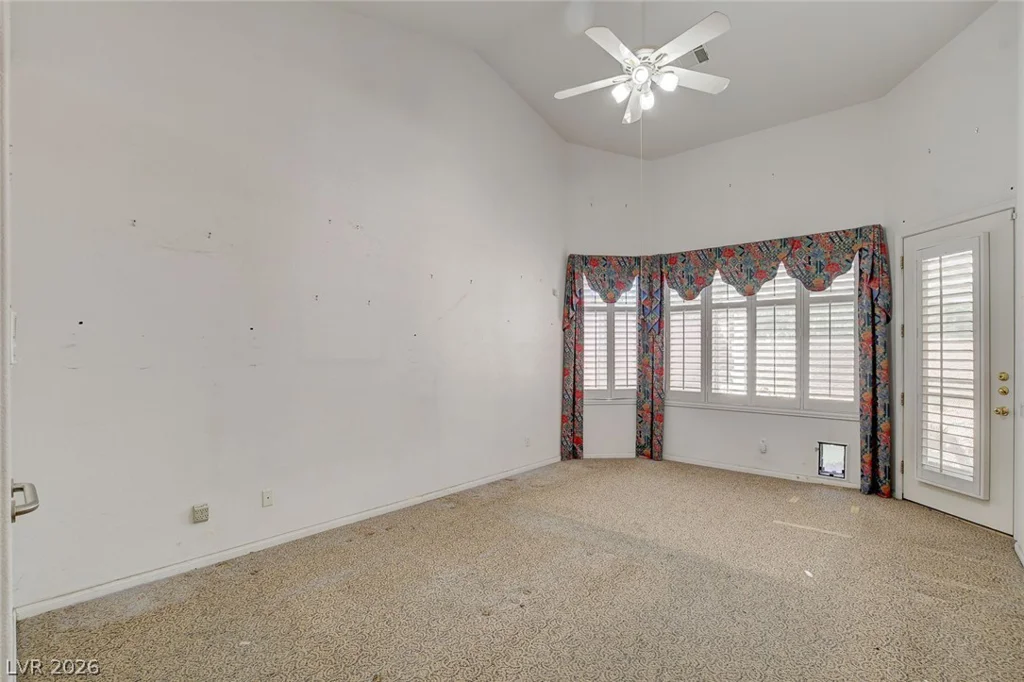 223 Chestnut Ridge, Henderson, NV 89012