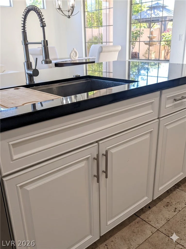 17 Glade Water, Henderson, NV 89052