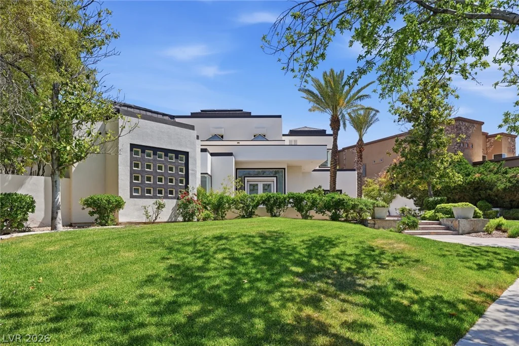 8821 Greensboro, Las Vegas, NV 89134