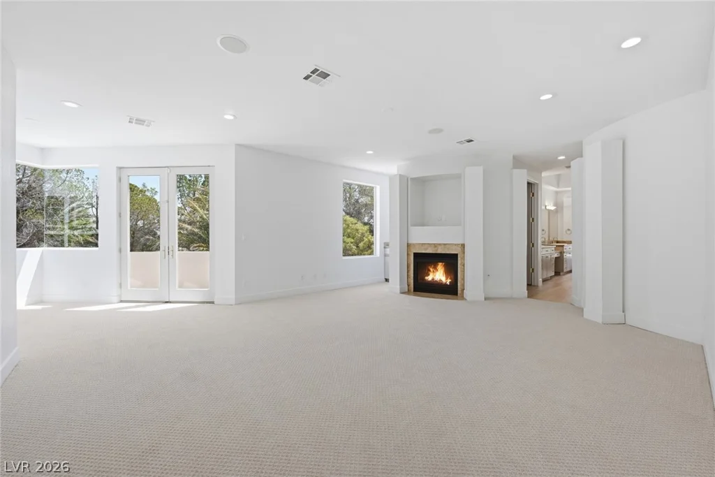 8821 Greensboro, Las Vegas, NV 89134