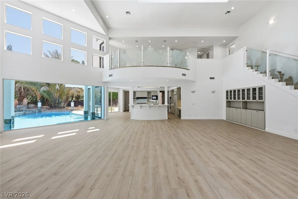 8821 Greensboro, Las Vegas, NV 89134