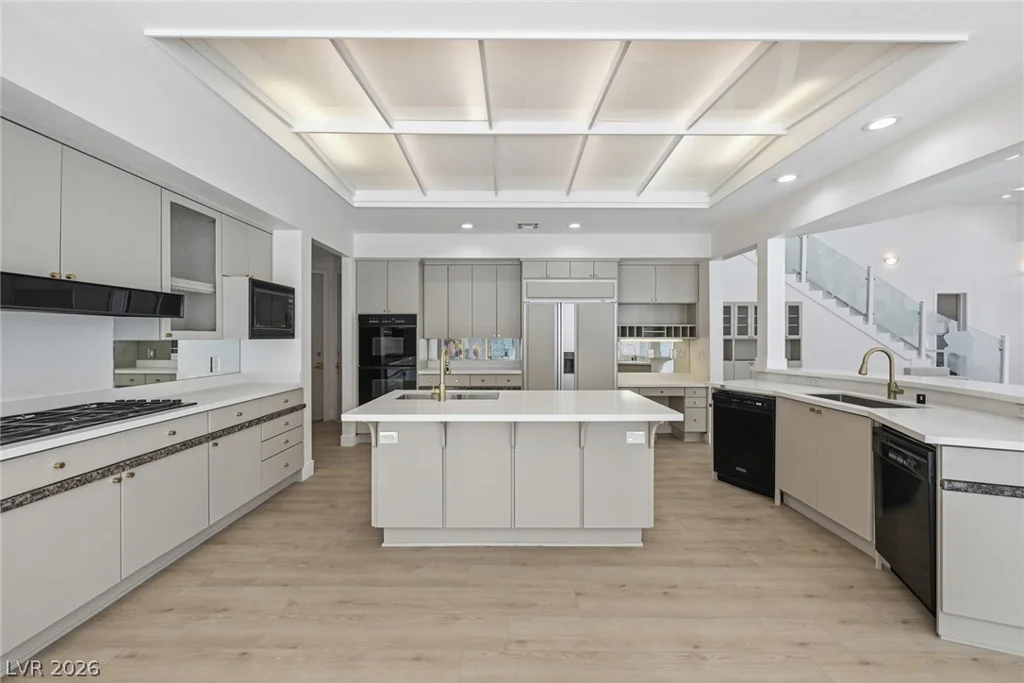 8821 Greensboro, Las Vegas, NV 89134