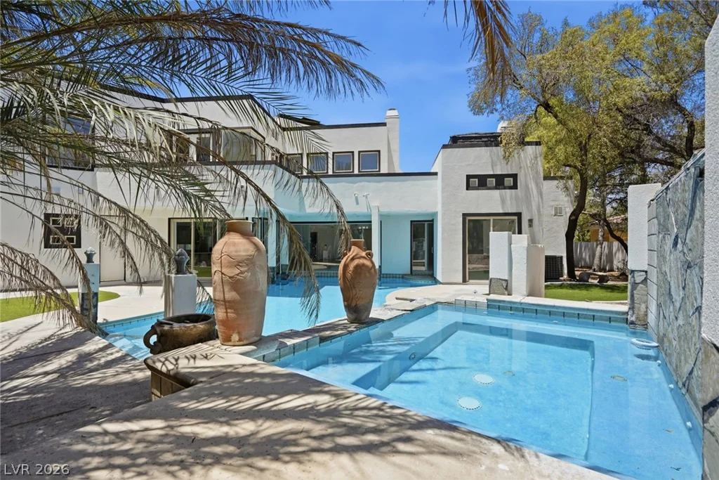 8821 Greensboro, Las Vegas, NV 89134