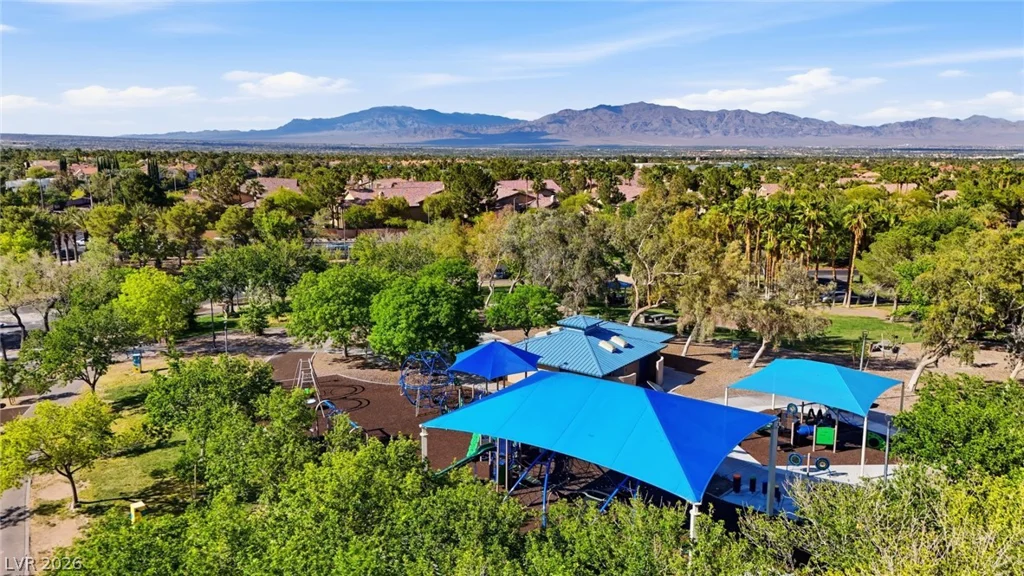 8821 Greensboro, Las Vegas, NV 89134