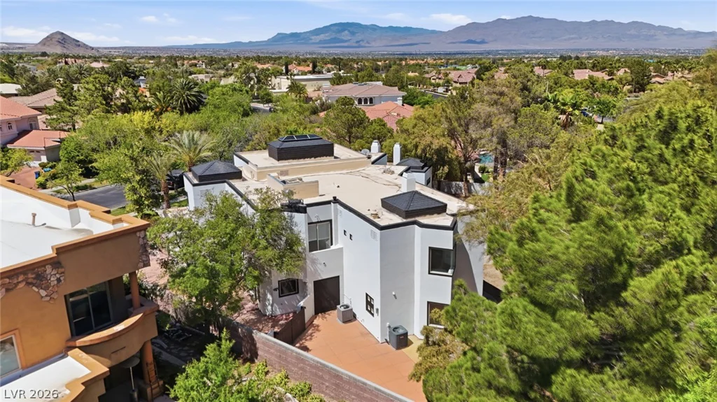 8821 Greensboro, Las Vegas, NV 89134