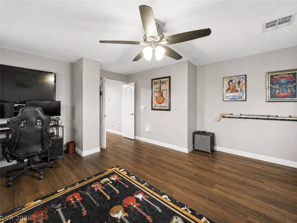 8033 Redbud Vine, North Las Vegas, NV 89085