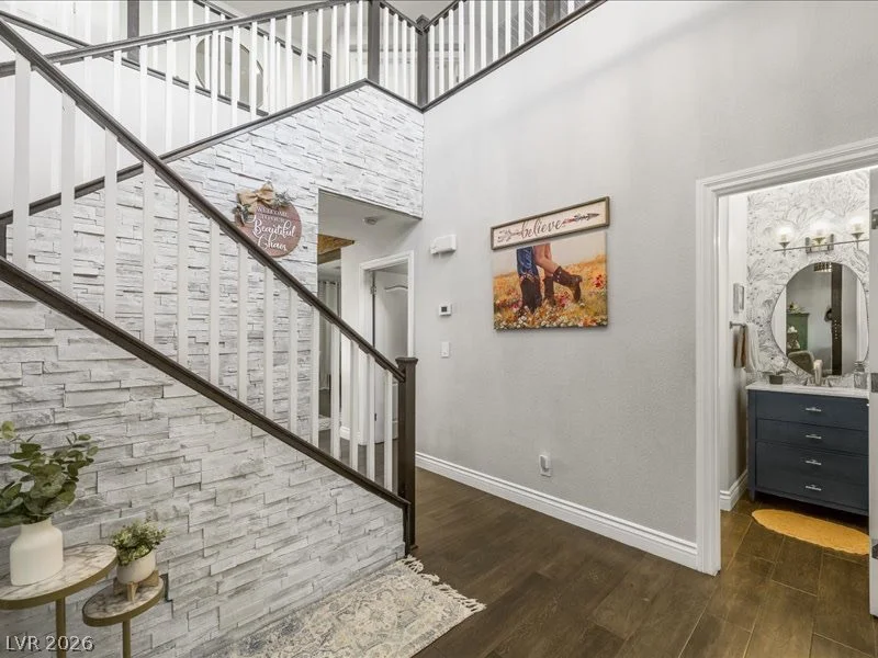 8033 Redbud Vine, North Las Vegas, NV 89085