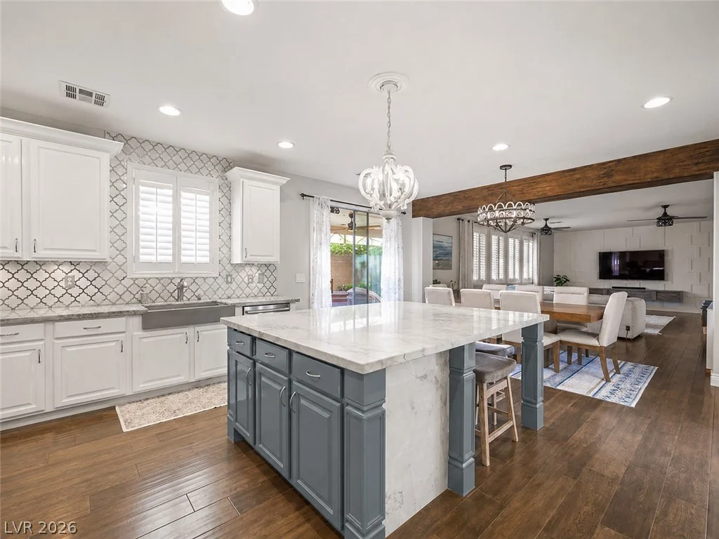 8033 Redbud Vine, North Las Vegas, NV 89085