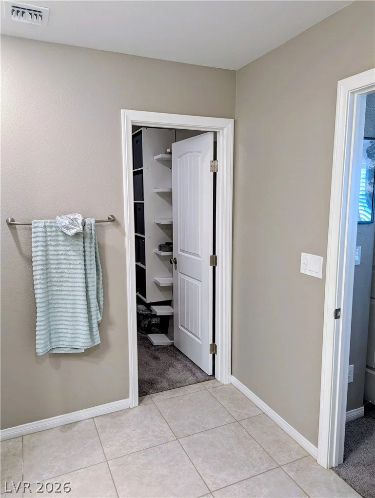 1807 Sylvan Shire, North Las Vegas, NV 89086