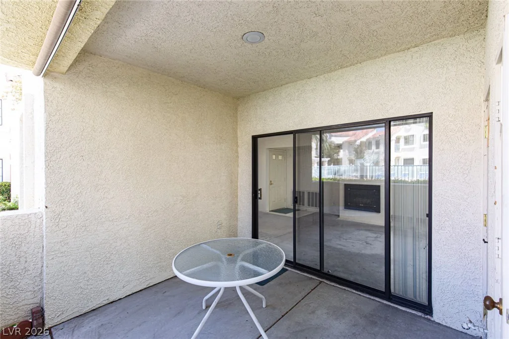 4877 Torrey Pines, Las Vegas, NV 89103