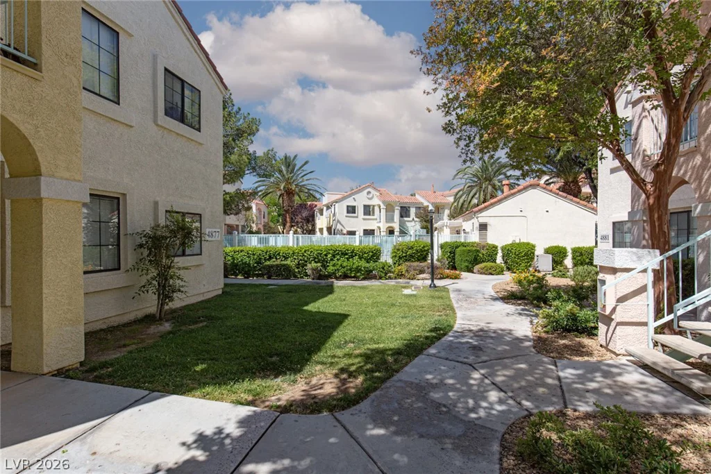 4877 Torrey Pines, Las Vegas, NV 89103
