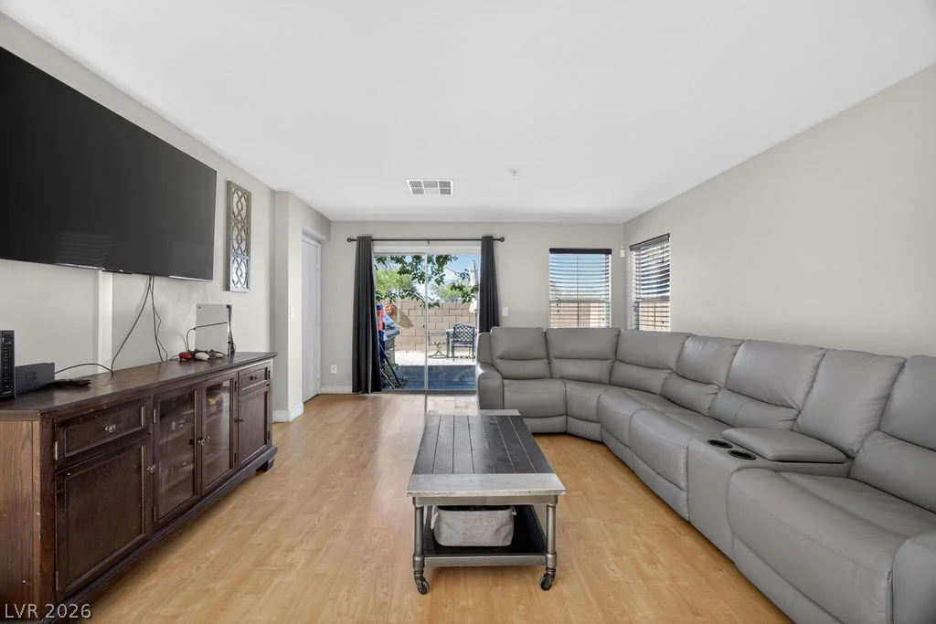 126 Cloud Cover, Henderson, NV 89002