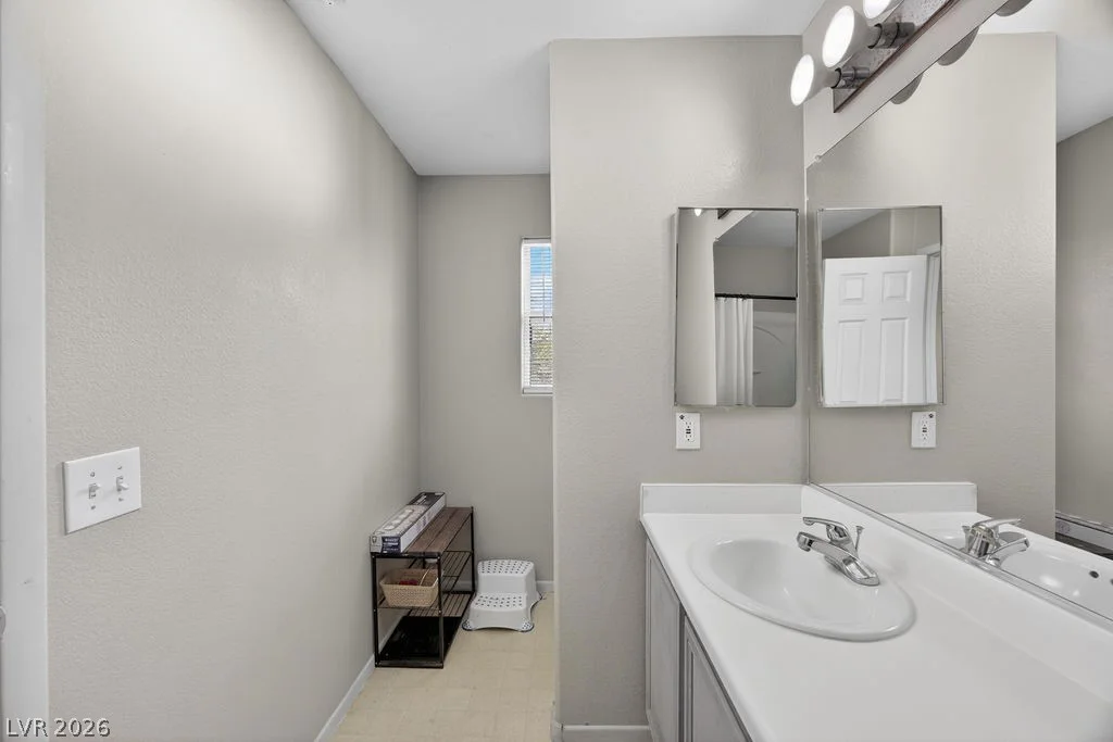 126 Cloud Cover, Henderson, NV 89002