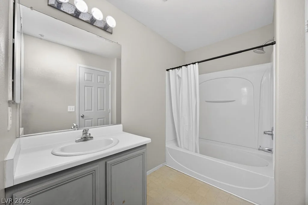 126 Cloud Cover, Henderson, NV 89002