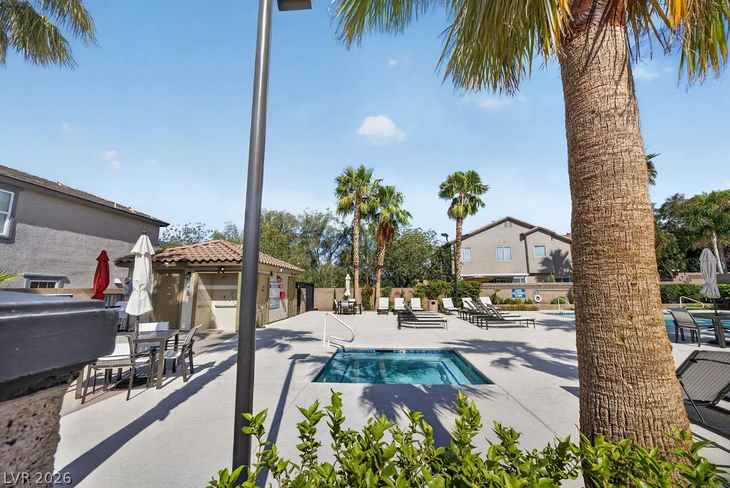 126 Cloud Cover, Henderson, NV 89002