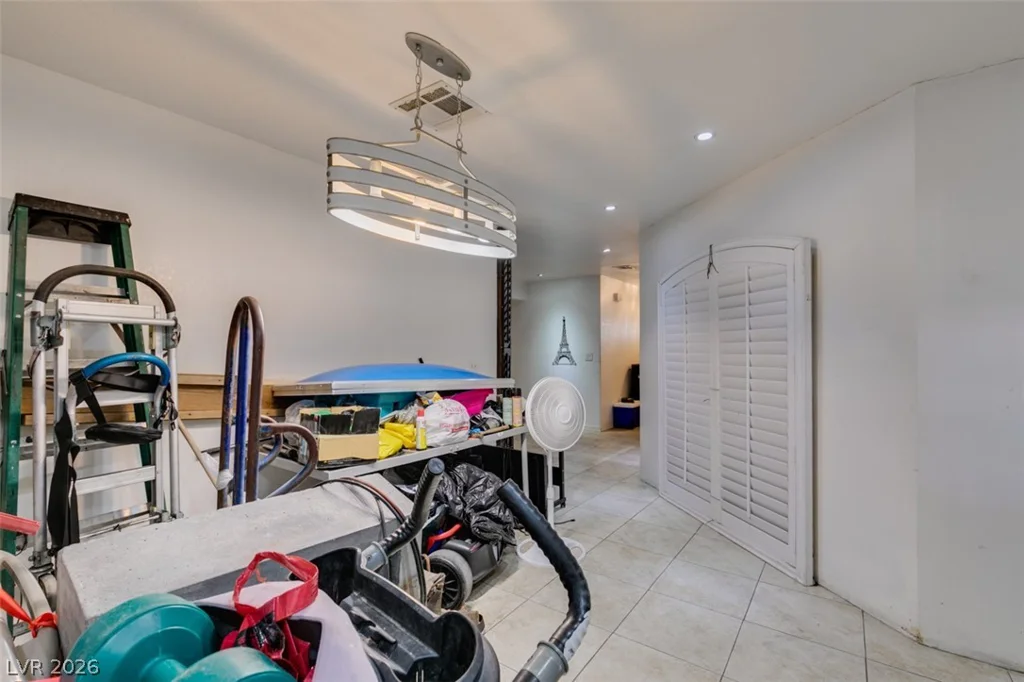 4326 Patterson, Las Vegas, NV 89104